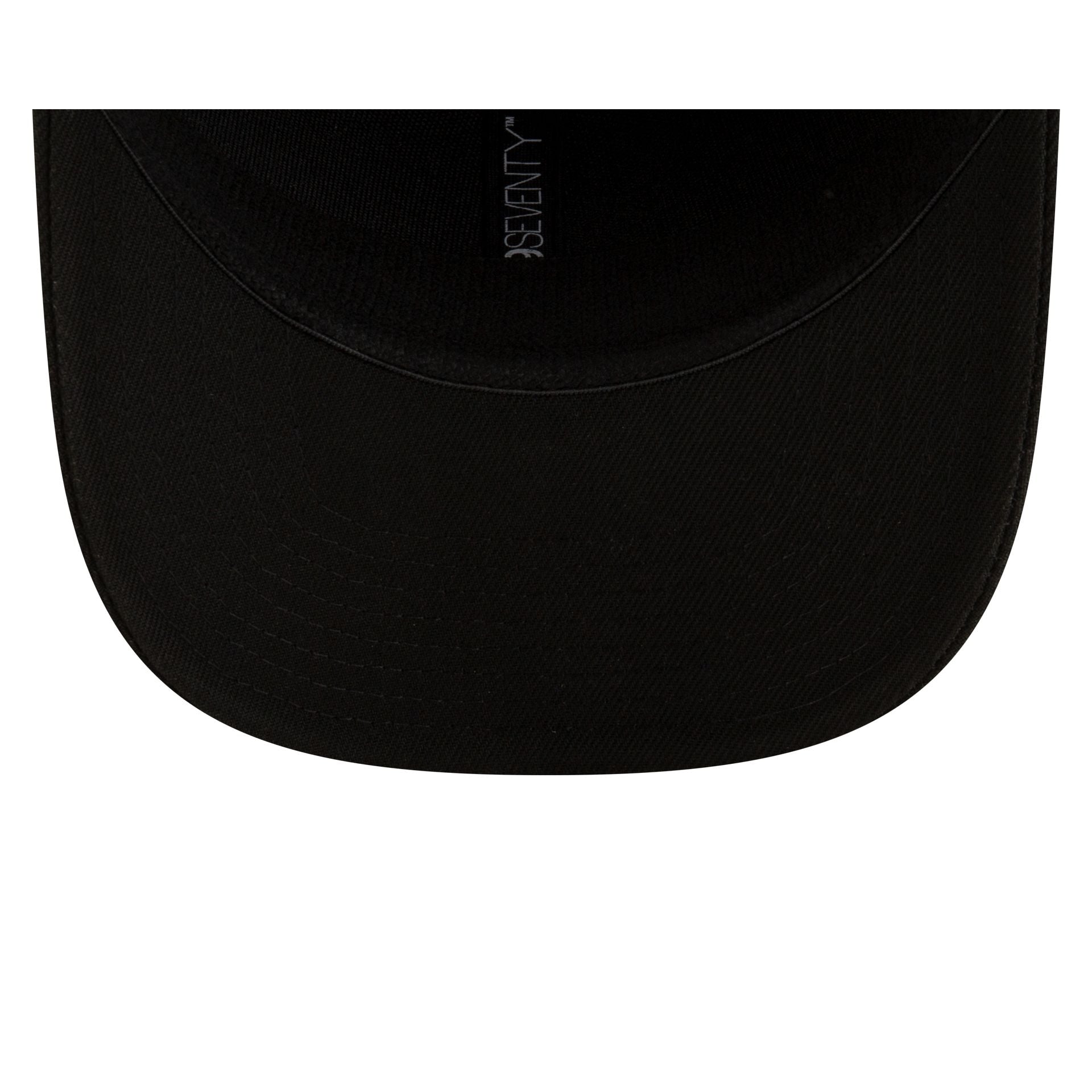 Detroit Red Wings Black 9SEVENTY Stretch-Snap Hat