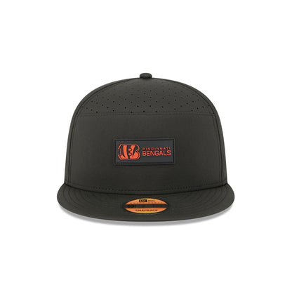 Cincinnati Bengals 2025 Sideline Hot Weather Split Panel 9FIFTY Snapback Hat