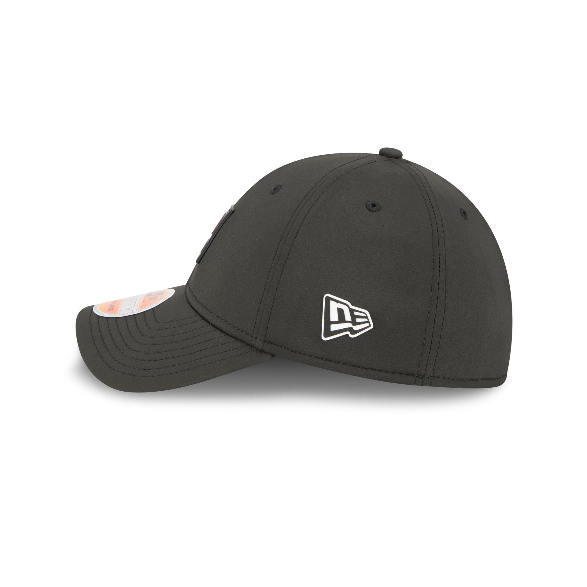 Atlanta Falcons 2025 Sideline Hot Weather 39THIRTY Stretch Fit Hat
