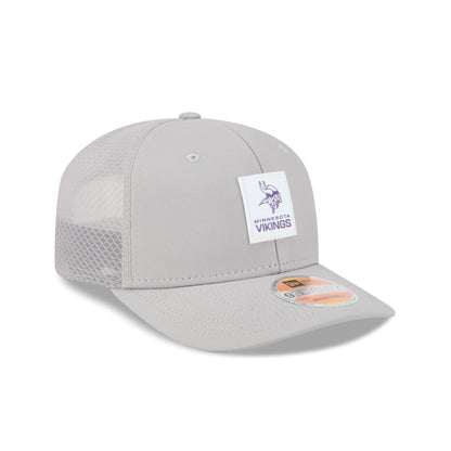Minnesota Vikings 2025 Sideline Hot Weather Gray 9SEVENTY Trucker Hat