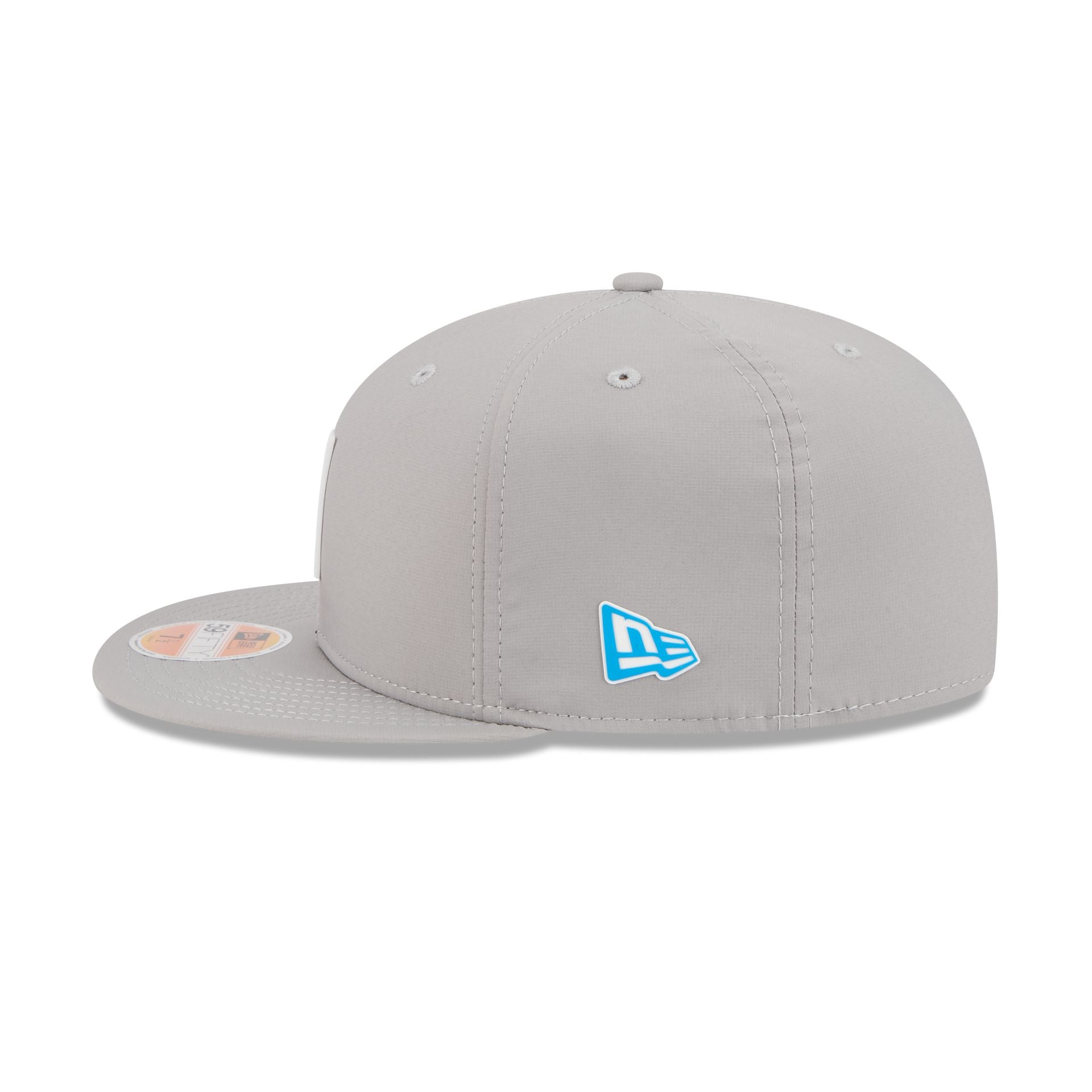 Carolina Panthers 2025 Sideline Hot Weather Gray 59FIFTY Fitted Hat