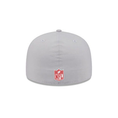 Tampa Bay Buccaneers 2025 Sideline Hot Weather Gray 59FIFTY Fitted Hat