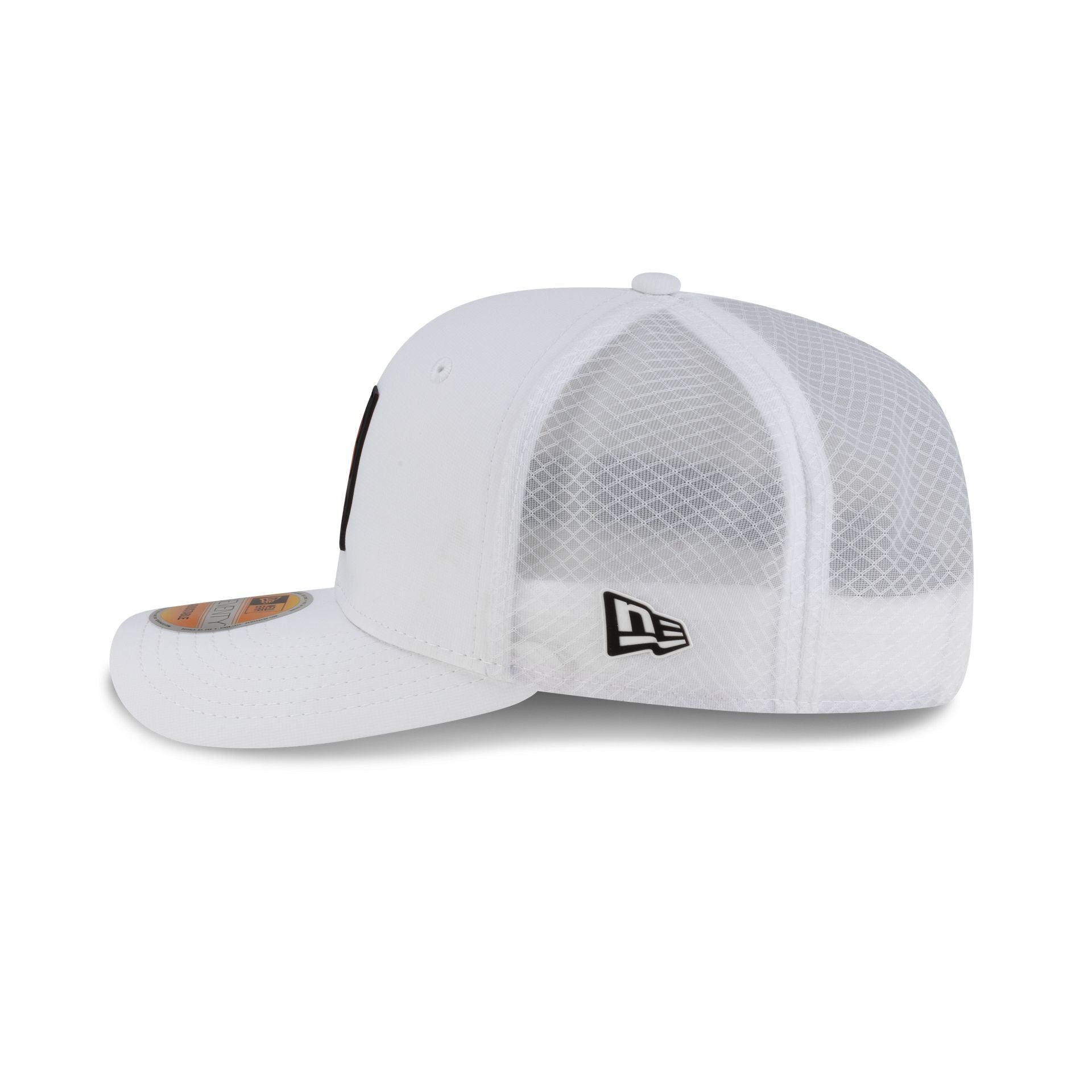 Cincinnati Bengals 2025 Sideline Hot Weather White 9SEVENTY Trucker Hat
