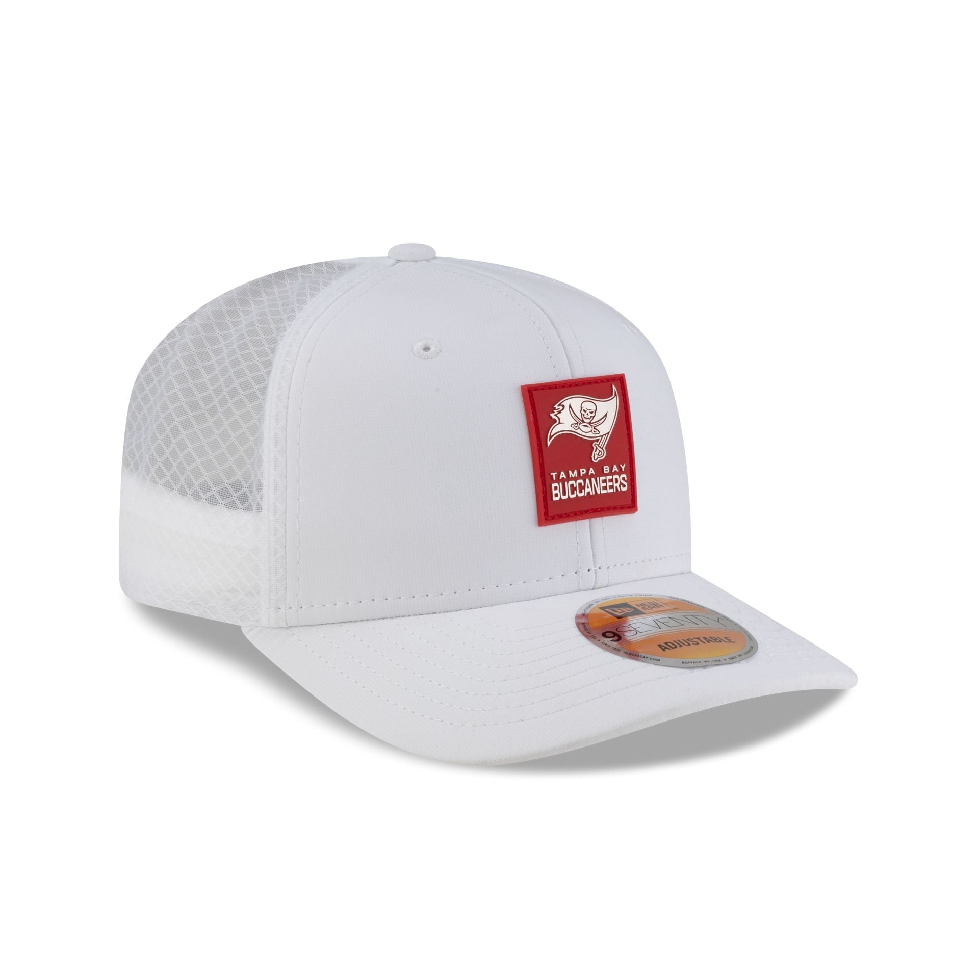 Tampa Bay Buccaneers 2025 Sideline Hot Weather White 9SEVENTY Trucker Hat