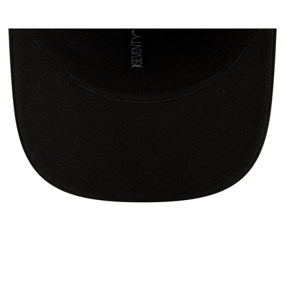 Detroit Red Wings Black 9SEVENTY Stretch-Snap Hat